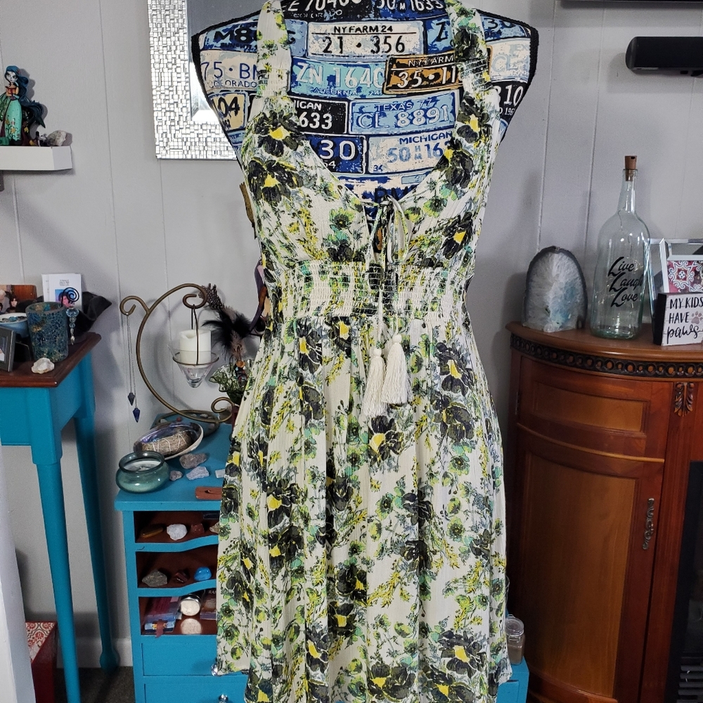 FREE PEOPLE~ CREAM, YELLOW & GREEN FLORAL FIT & FLARE DRESS!